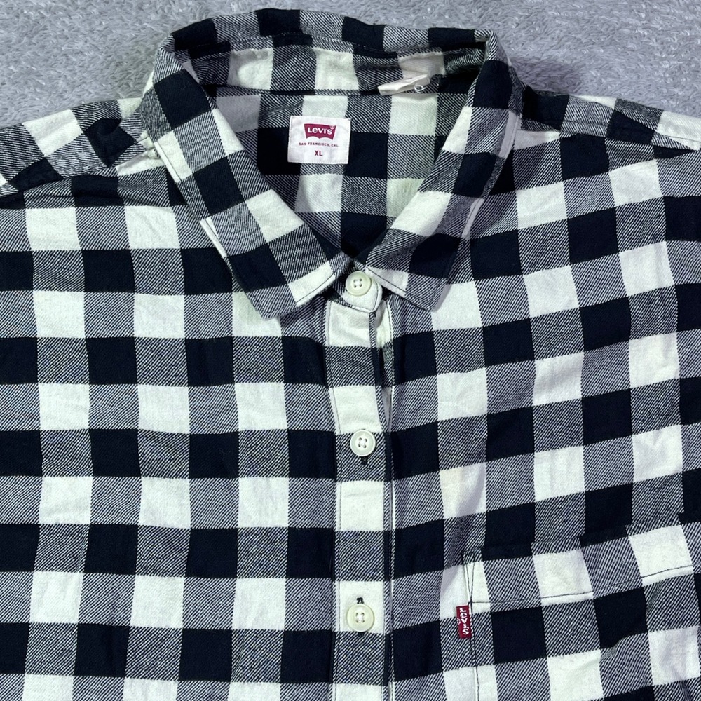 Levi's Women's Black‎ White Buffalo Plaid Long Sleeve Flannel Shirt XL Barn Farm